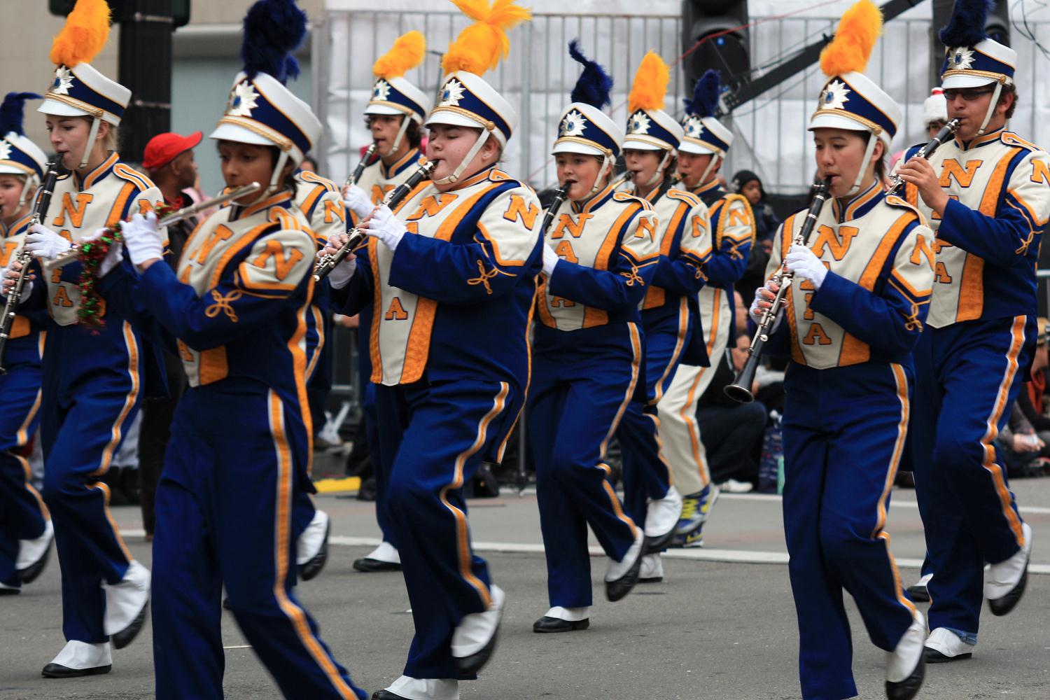 2010_comcast_holiday_parade_028.jpg