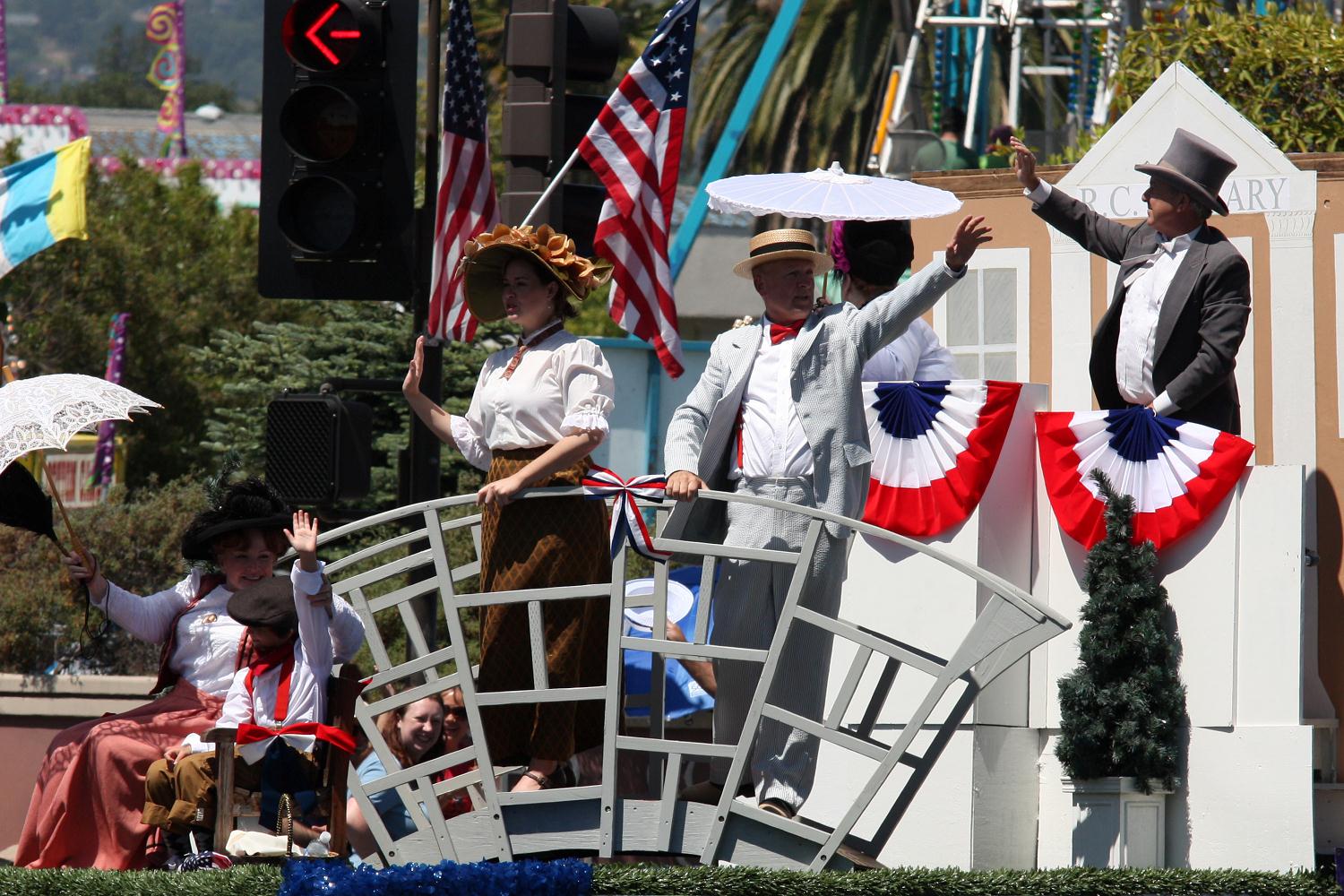 2010_redwood_city_4th_of_july_041.jpg