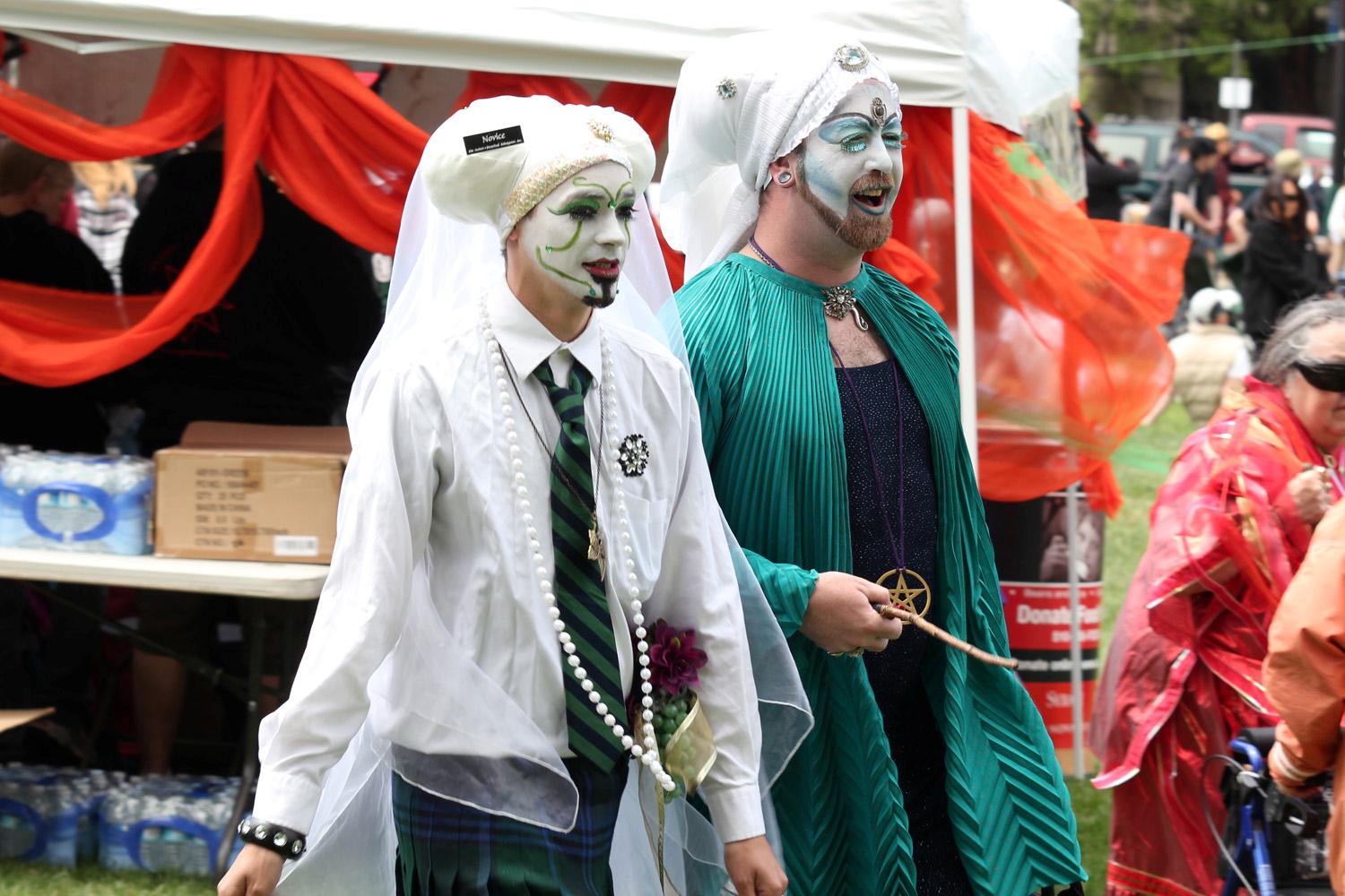 2011_pagan_014.jpg