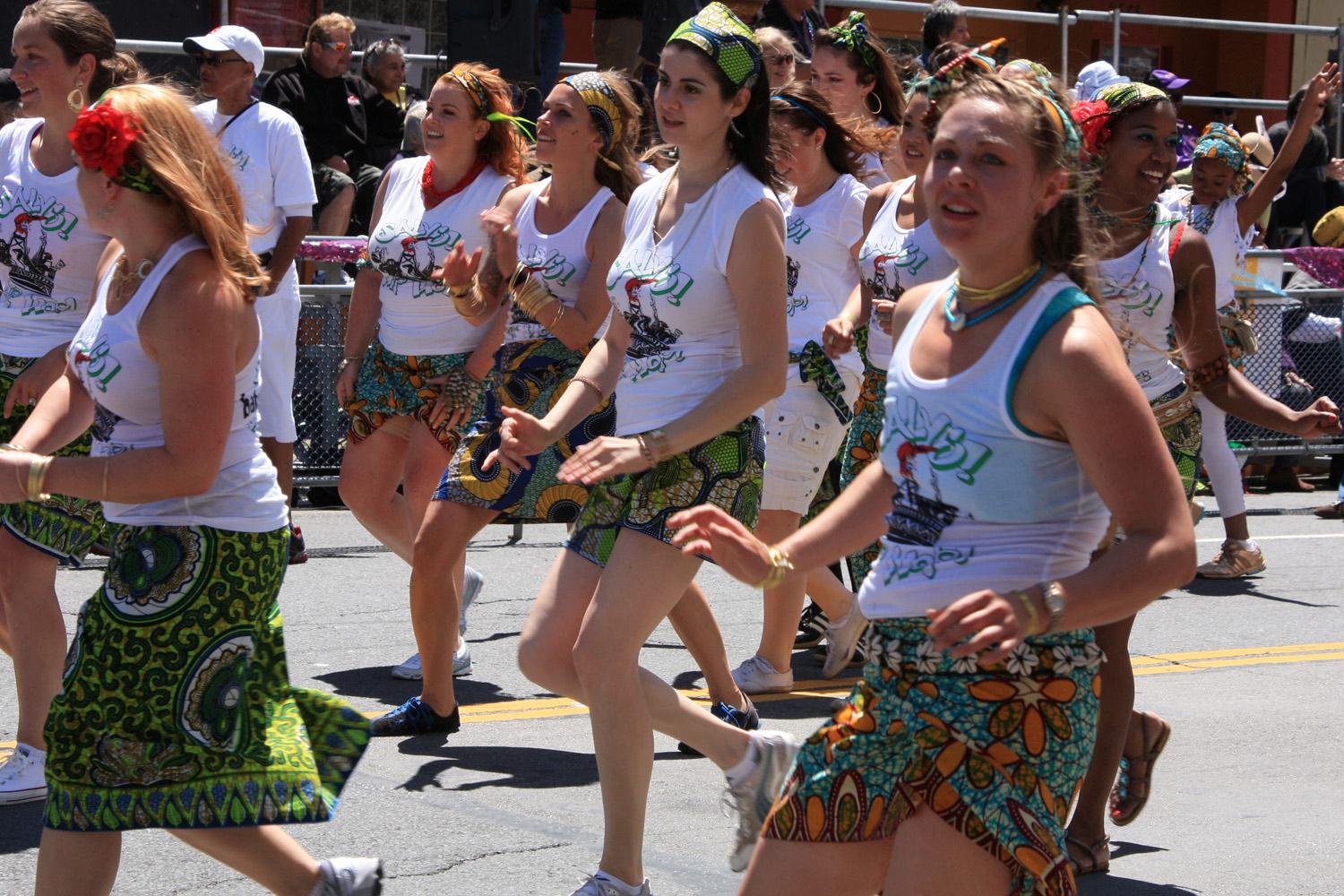 2011_sf_carnaval_088.jpg