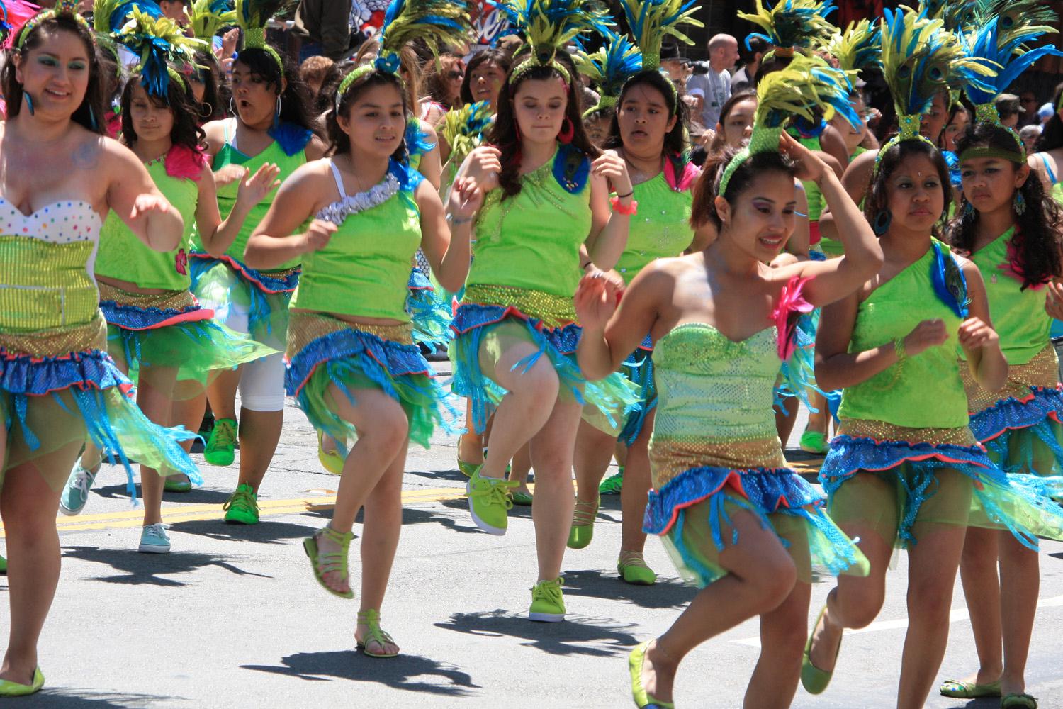2011_sf_carnaval_099.jpg