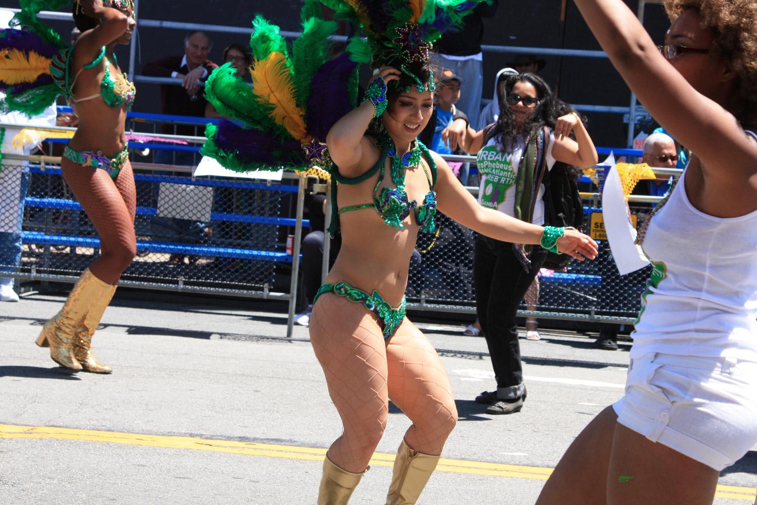 2011_sf_carnaval_112.jpg