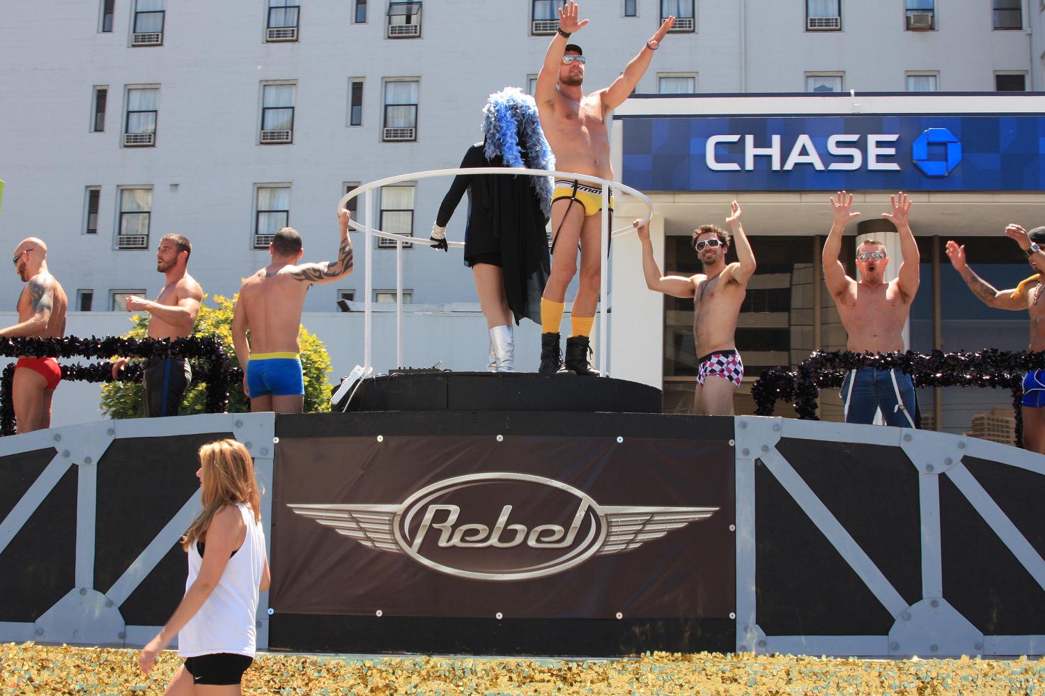 2011_sf_pride_171.jpg