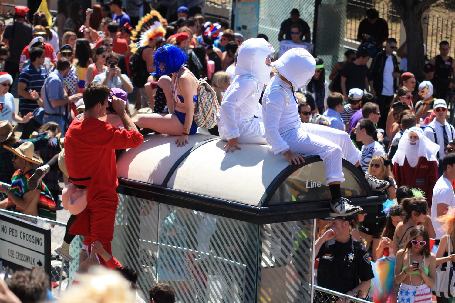 2012_bay_to_breakers_309.jpg