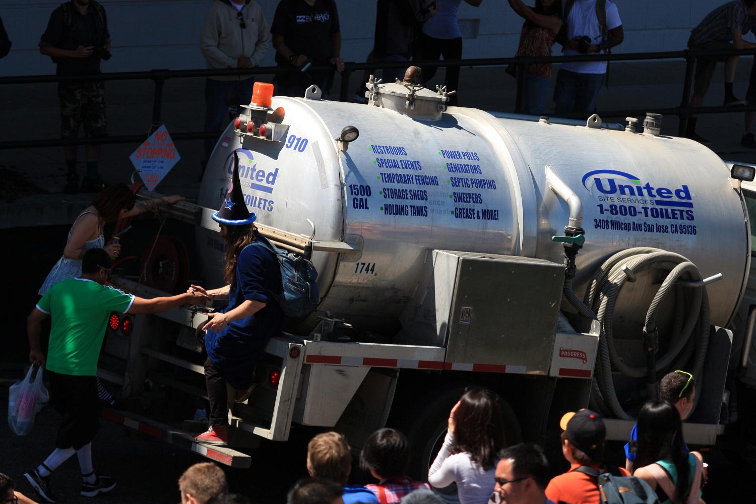 2012_bay_to_breakers_314.jpg