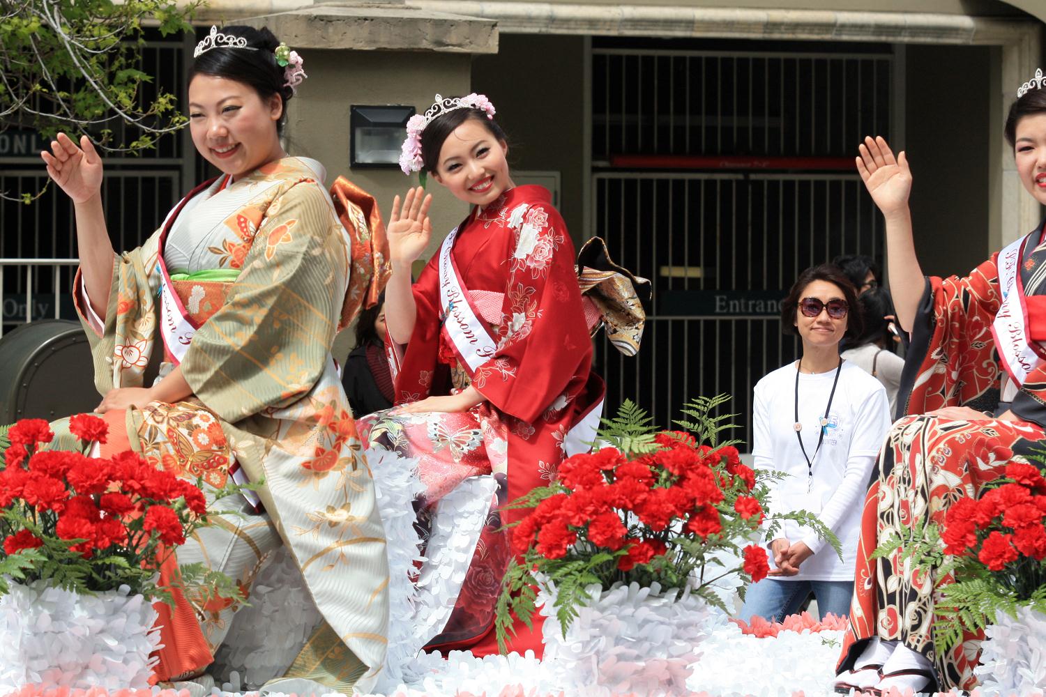 2012_san_francisco_cherry_blossom_festival_044.jpg